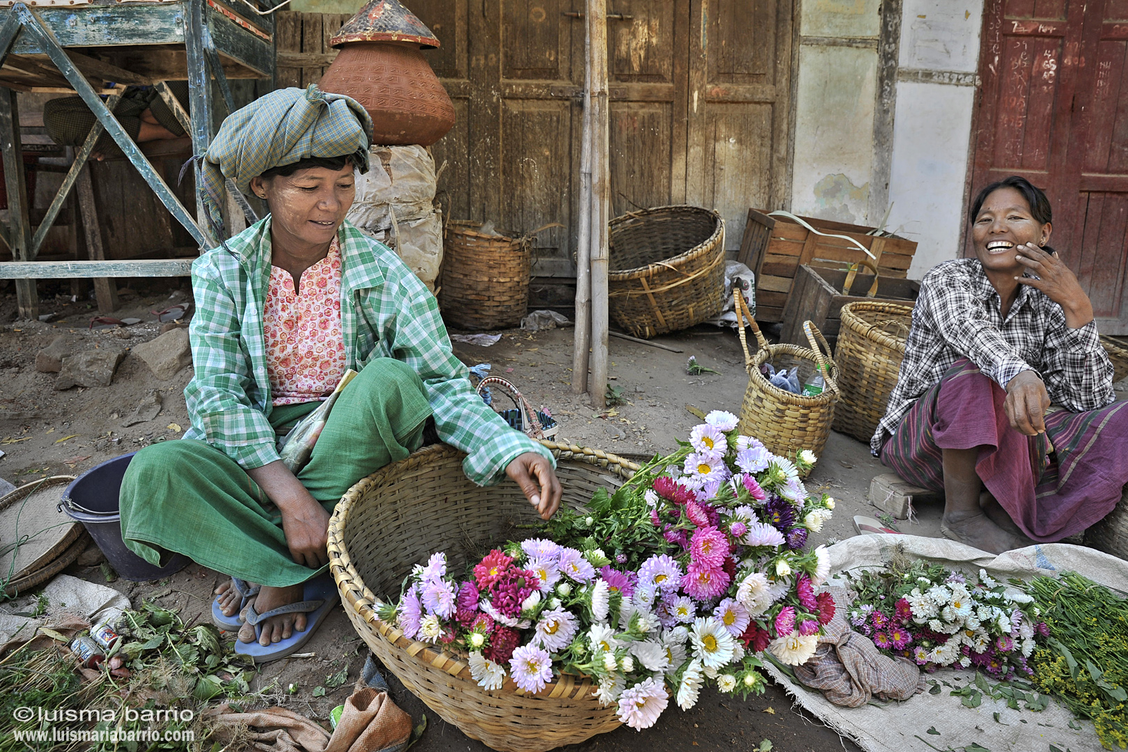 mujer mercado myanmar birmania